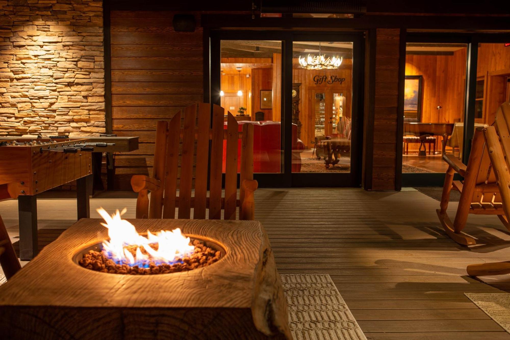 Mt. Lemmon Lodge Loma Linda ภายนอก รูปภาพ